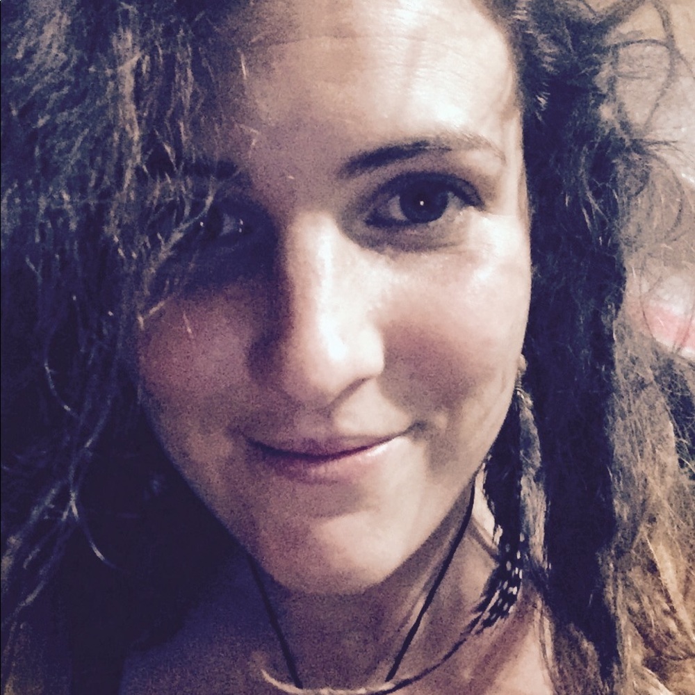 Meet your Posher, Renee